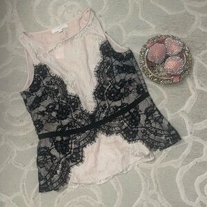 NWT🌷LOFT🌷Cream black lined lace bow trim sleeveless blouse